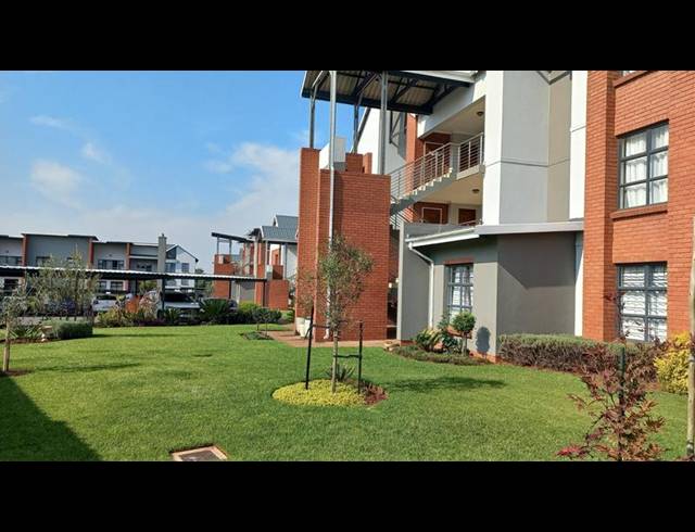 2 BEDROOM APARTMENT FOR SALE IN GLEN MARAIS